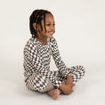 Load image into Gallery viewer, B&W Wavy Checker | Bamboo Two Piece Set
